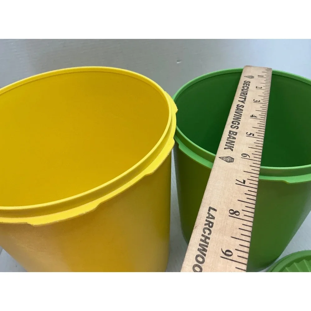 Tupperware preowned these
